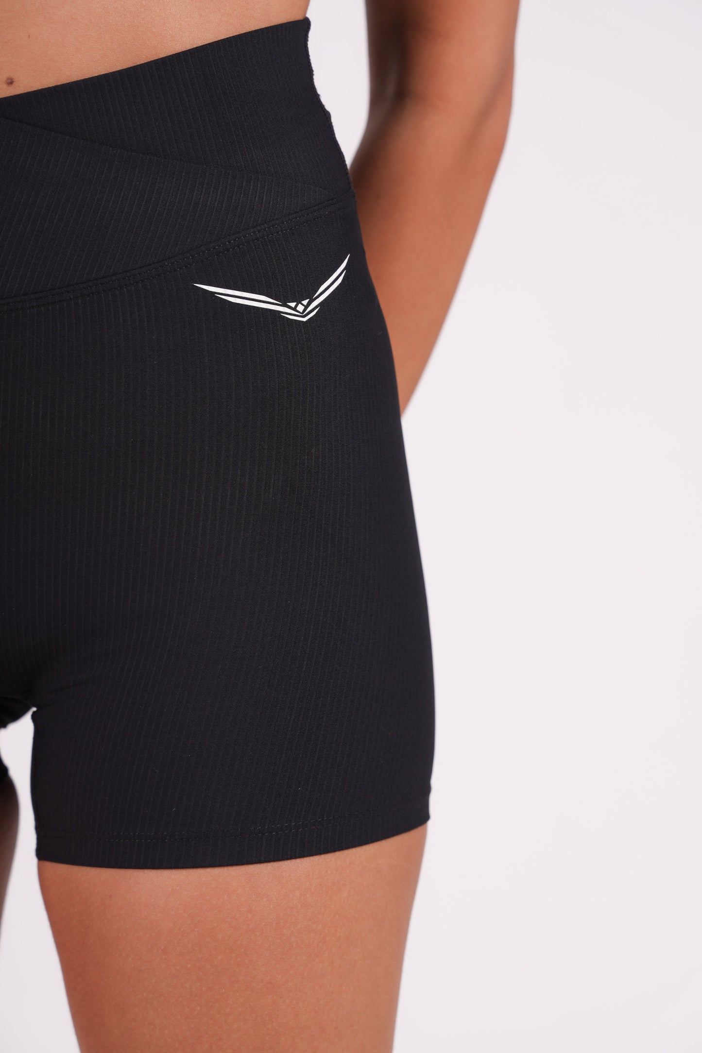 TOP BLACK