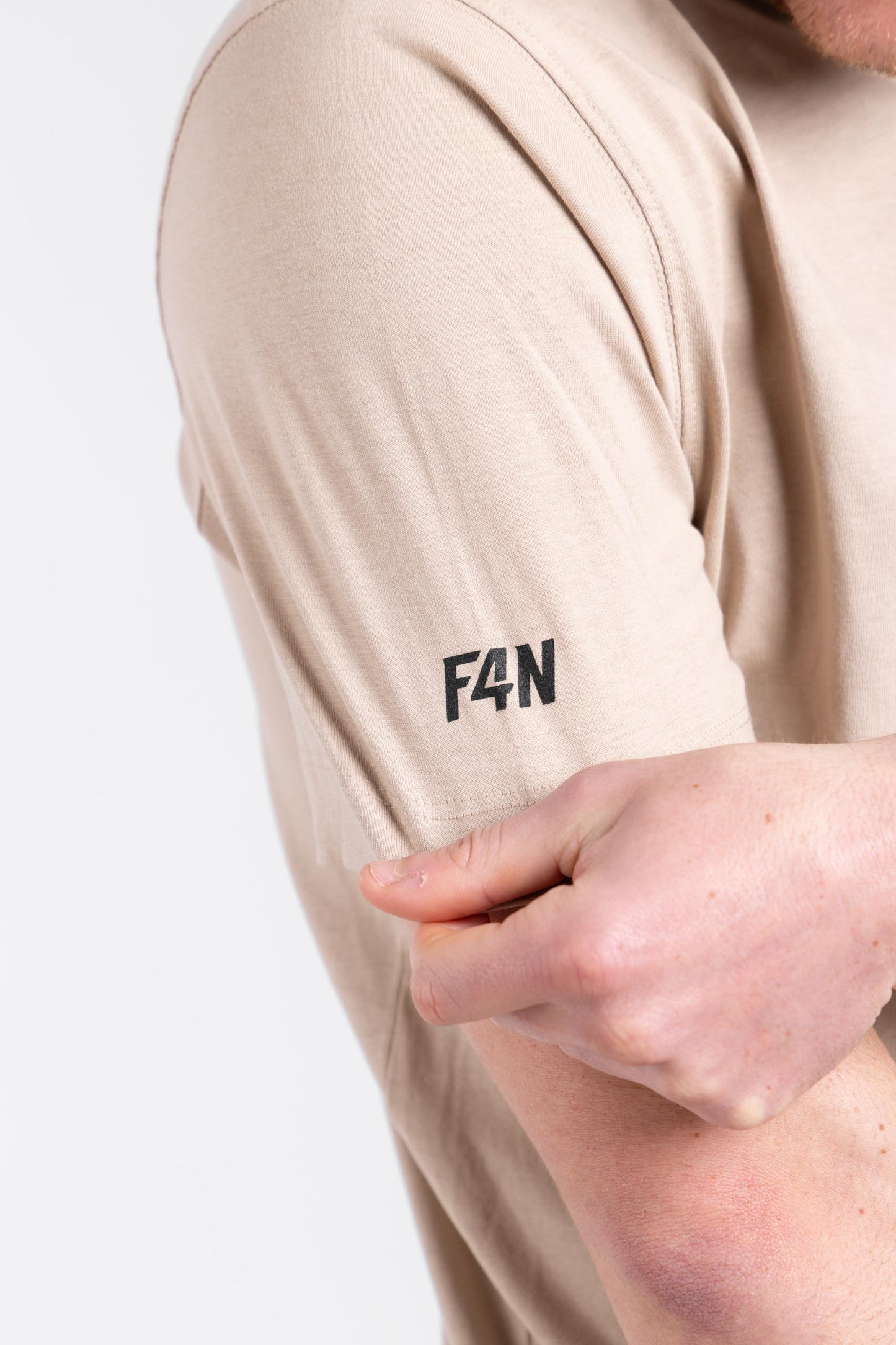 T-shirt stampa F4N - beige