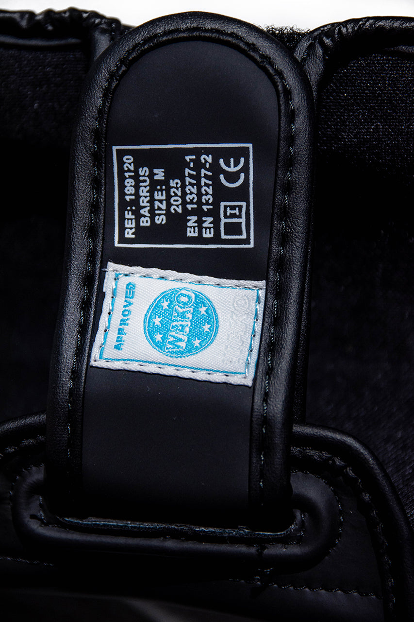 Paratibia con parapiede Barrus WAKO omologato - NERO